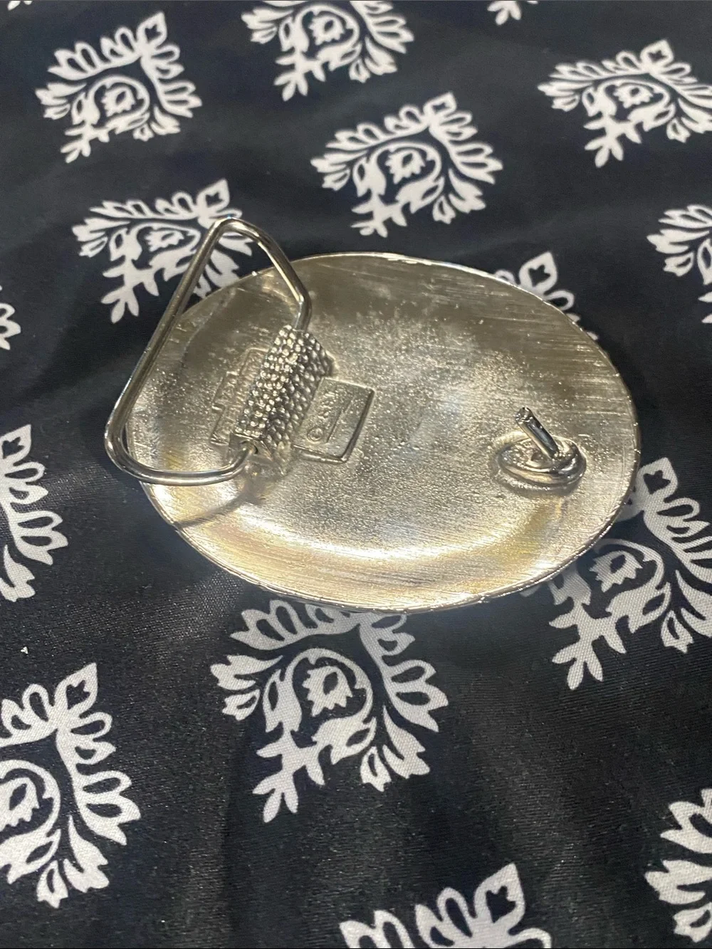 T3 Silver Handcrafted Western-Style Belt Buckle